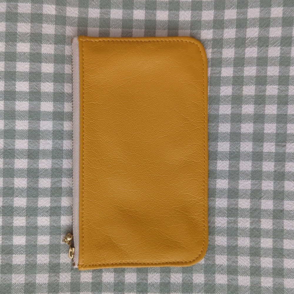 Erin Templeton Mustard Zip Wallet